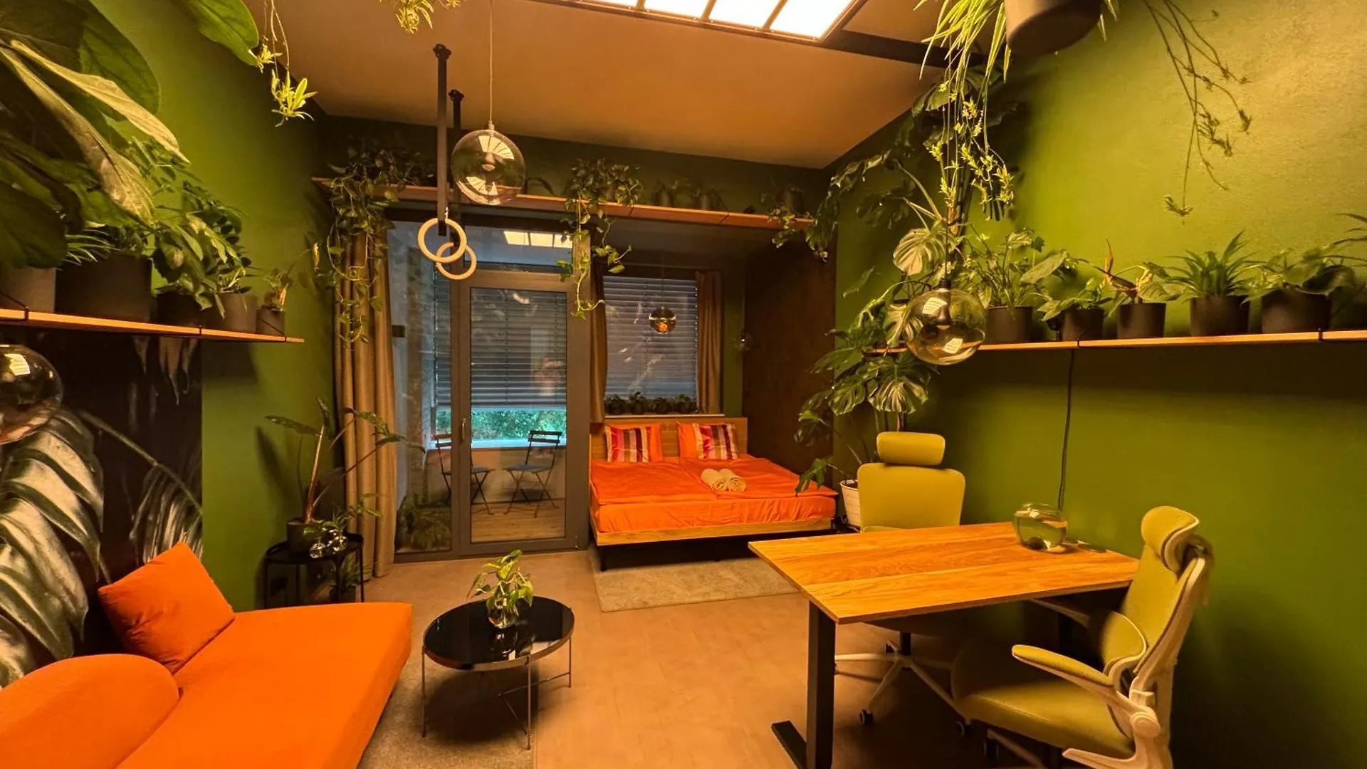 Apartment Revitalizer - A Calm Oasis In The Center Of Brno Czech Republic